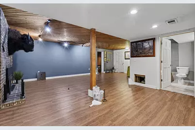 2403 Hacker Drive, Joliet, IL 60435 - Photo 23