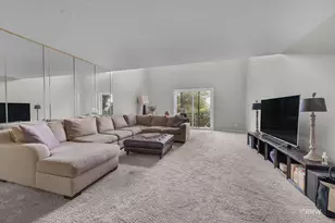 1354 W Byron Ave, Addison, IL 60101 - Photo 11
