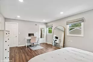 1344 Logsdon Ln, Buffalo Grove, IL 60089 - Photo 13