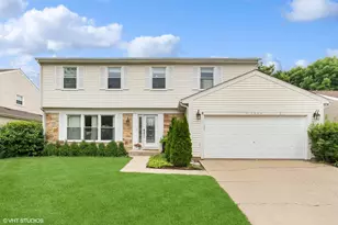 1344 Logsdon Ln, Buffalo Grove, IL 60089 - Photo 1