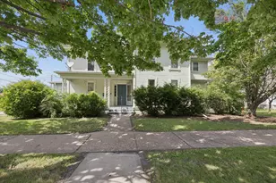 119 W North St, Geneseo, IL 61254 - Photo 3
