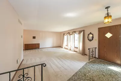 801 Memorial Drive, Calumet City, IL 60409 - Photo 13