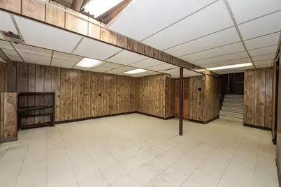 801 Memorial Drive, Calumet City, IL 60409 - Photo 33