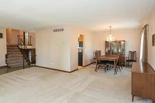 801 Memorial Dr, Calumet City, IL 60409 - Photo 9