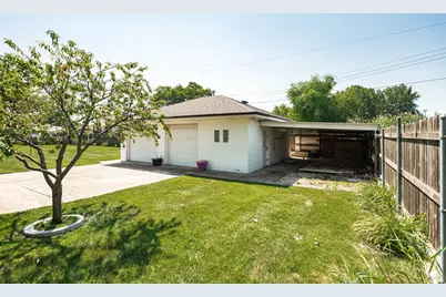 801 Memorial Drive, Calumet City, IL 60409 - Photo 47