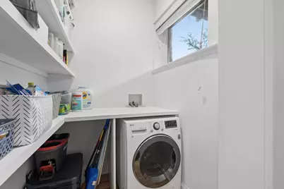 5522 S Everett Avenue #1, Chicago, IL 60637 - Photo 17