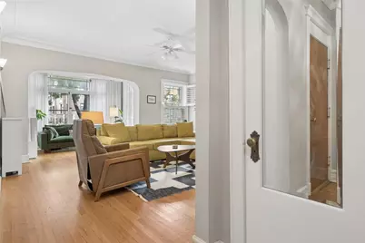 5522 S Everett Avenue #1, Chicago, IL 60637 - Photo 3