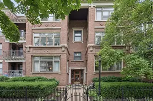5522 S Everett Ave, Chicago, IL 60637 - Photo 1