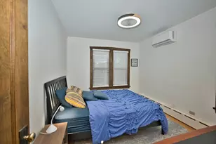 2437 W North Shore Ave, Chicago, IL 60645 - Photo 41