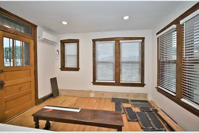 2437 W North Shore Avenue #2, Chicago, IL 60645 - Photo 21