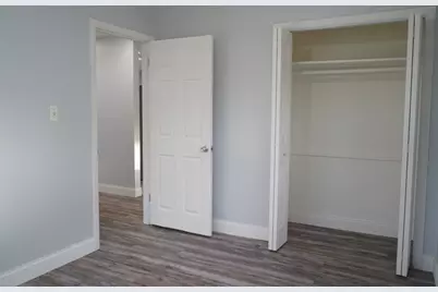 8660 Frontage Road, Morton Grove, IL 60053 - Photo 21