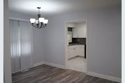 8660 Frontage Road, Morton Grove, IL 60053 - Photo 5