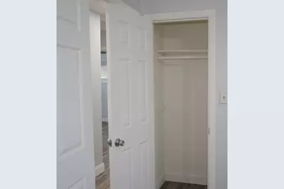 8660 Frontage Road, Morton Grove, IL 60053 - Photo 13
