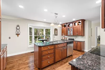 28W486 Mack Road, West Chicago, IL 60185 - Photo 23