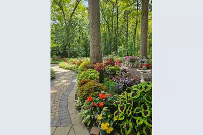 28W486 Mack Road, West Chicago, IL 60185 - Photo 9