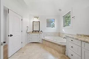 920 Raleigh Rd, Glenview, IL 60025 - Photo 29