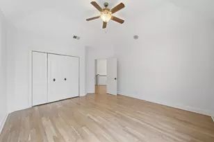 920 Raleigh Rd, Glenview, IL 60025 - Photo 33