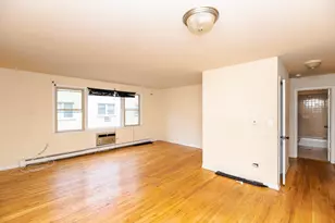 2007 W Touhy Ave, Chicago, IL 60645 - Photo 3