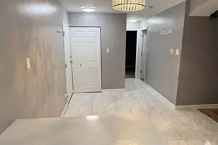 670 Marilyn Ave, Glendale Heights, IL 60139 - Photo 5