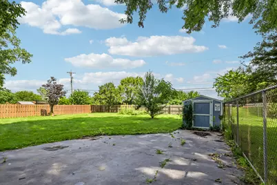 520 Woodlyn Drive, Aurora, IL 60505 - Photo 29