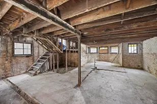 8012 S Elizabeth St, Chicago, IL 60620 - Photo 17