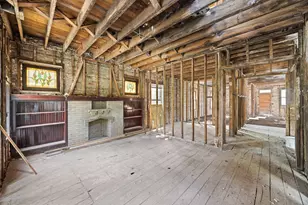 8012 S Elizabeth St, Chicago, IL 60620 - Photo 13