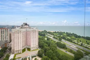 5455 N Sheridan Rd, Chicago, IL 60640 - Photo 13
