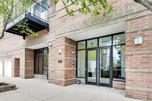 647 N Green St, Chicago, IL 60642 - Photo 1