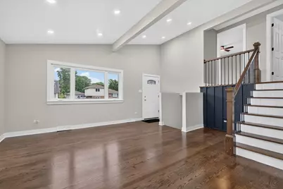 10818 S Plahm Court, Worth, IL 60482 - Photo 5