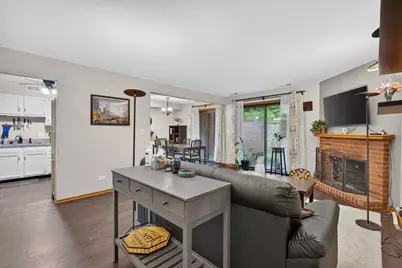5350 Newport Drive #1-2A, Lisle, IL 60532 - Photo 3