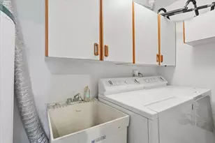 716 W Junior Terrace, Chicago, IL 60613 - Photo 9