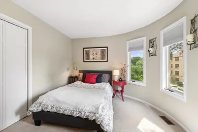 716 W Junior Terrace #A, Chicago, IL 60613 - Photo 25