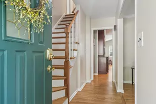 511 S Walnut Ave, Arlington Heights, IL 60005 - Photo 3