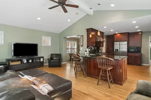 511 S Walnut Ave, Arlington Heights, IL 60005 - Photo 13