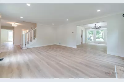 408 W Foxdale Lane, Arlington Heights, IL 60004 - Photo 5