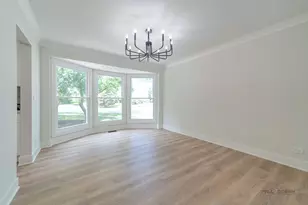 408 W Foxdale Ln, Arlington Heights, IL 60004 - Photo 7