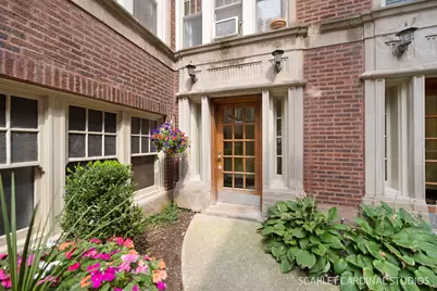 6137 N Hoyne Avenue #2, Chicago, IL 60659 - Photo 3