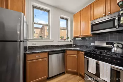 6137 N Hoyne Avenue #2, Chicago, IL 60659 - Photo 11