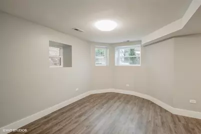 4941 S Champlain Avenue #4F, Chicago, IL 60615 - Photo 3