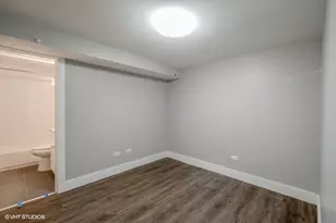 4941 S Champlain Ave, Chicago, IL 60615 - Photo 5