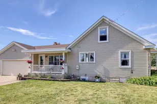 220 S 1st St, Elburn, IL 60119 - Photo 1
