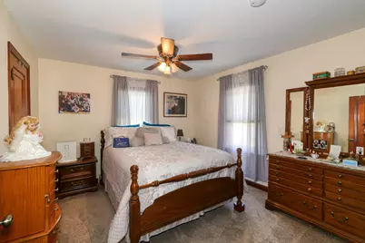 220 S First Street, Elburn, IL 60119 - Photo 11