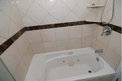 9311 Latrobe Avenue, Skokie, IL 60077 - Photo 11