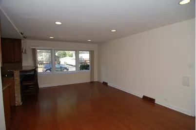 9311 Latrobe Avenue, Skokie, IL 60077 - Photo 5