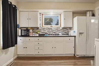605 W 20th Street, Rock Falls, IL 61071 - Photo 3