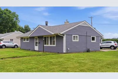 605 W 20th Street, Rock Falls, IL 61071 - Photo 1