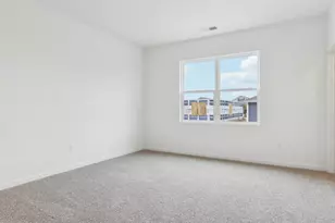 2286 Redwood Trl, Wonder Lake, IL 60097 - Photo 17