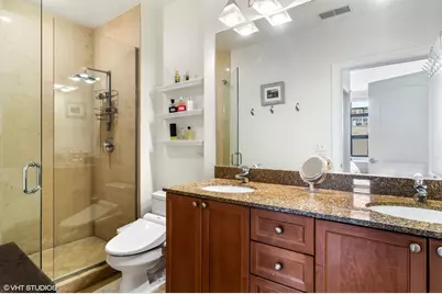 101 W Superior Street #903, Chicago, IL 60654 - Photo 13