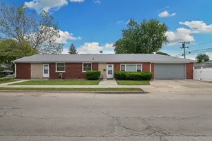 8900 S Utica Ave, Evergreen Park, IL 60805 - Photo 29