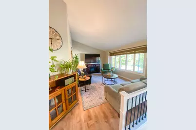 9241 Windsor Parkway, Tinley Park, IL 60487 - Photo 5
